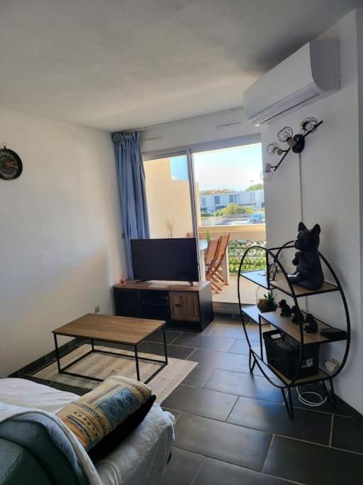 Location Les Pieds Dans L'Eau Apartment Canet-en-Roussillon Bagian luar foto