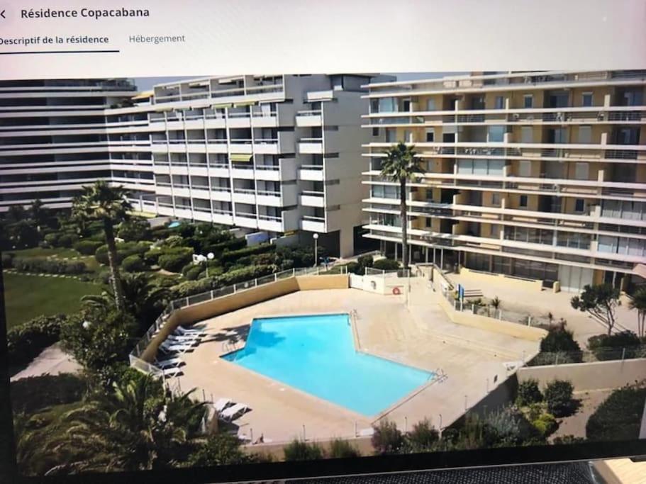 Location Les Pieds Dans L'Eau Apartment Canet-en-Roussillon Bagian luar foto